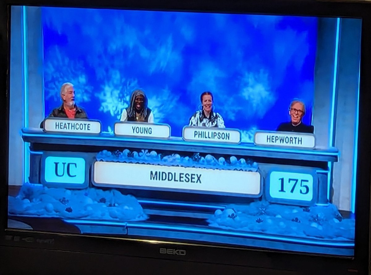 What a win! Well done <a href="/MiddlesexUni/">Middlesex University</a> on winning Christmas #UniversityChallenge! 🏆 #LondonHE