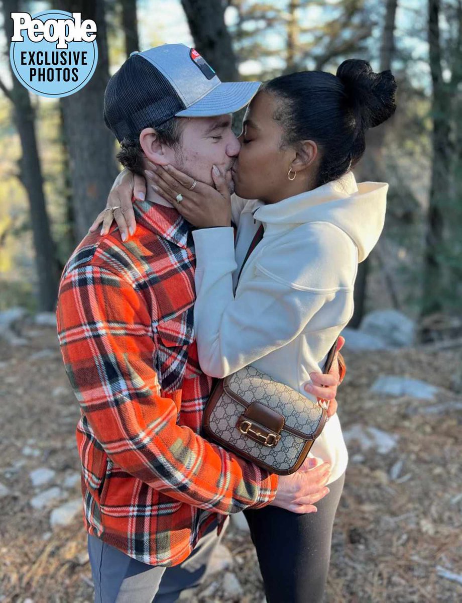 I am SOBBING. This is the most precious news I’ve heard all week. Congratulations @BrittBStewart and Daniel! 🥂🤍💍 #dtws