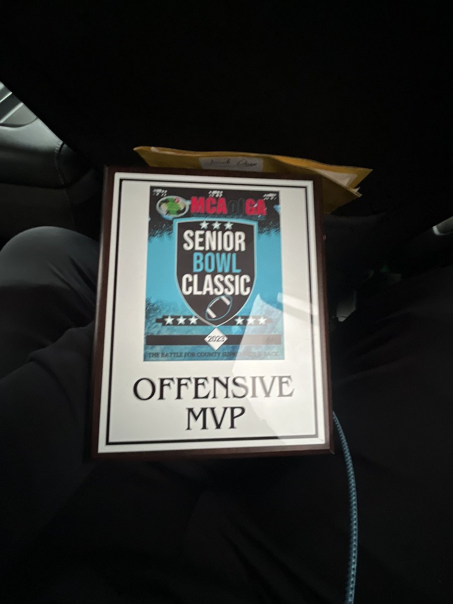 leoonoolimit1's tweet photo. 2/2 field goals 30+
Senior Bowl MVP 
#forestparkfootball
@forestparkfbl https://t.co/stNx0kcPiy