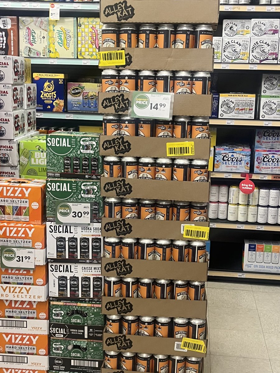 Six oclocker lager 
Sherwood park Nottingham 

Final got my hands on some! 
<a href="/nielsonTSN1260/">Dustin Nielson</a> <a href="/Lieutenant_Eric/">Lieutenant Eric</a> <a href="/norminacombine/">Norm in a Combine</a> <a href="/TheRealTubesox/">🧦𝚃𝚞𝚋𝚎𝚜𝚘𝚡🧦</a> <a href="/TomGazzola/">Tom Gazzola</a>