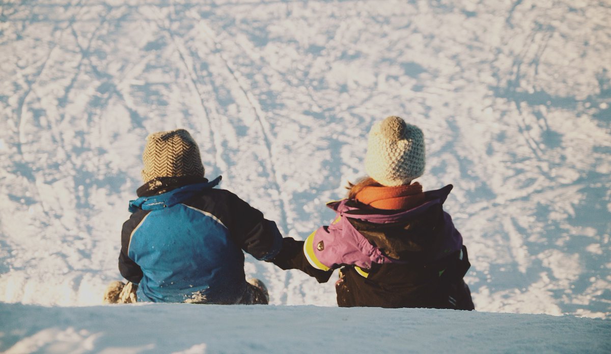 Let it snow, let it snow… because you don’t need to worry about keeping the heat on this winter! 211 is here to connect you with resources that can help you with your utility bills. Dial 2-1-1, text your zip code to 898-211 or visit pa211sw.org to learn more.
