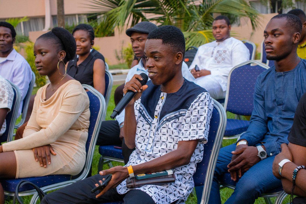 Pov : You were spotted at #DevFestLome2023 day 2

✨