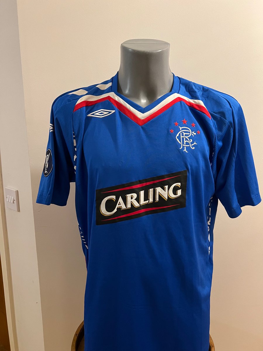 MatchwornStrip's tweet image. How Rangers could do with this man in his pomp in the middle of the park tomorrow. Matchworn @KThomsonAcademy shirt from Rangers superb UEFA cup Quarter Final victory against Sporting Lisbon in 2008