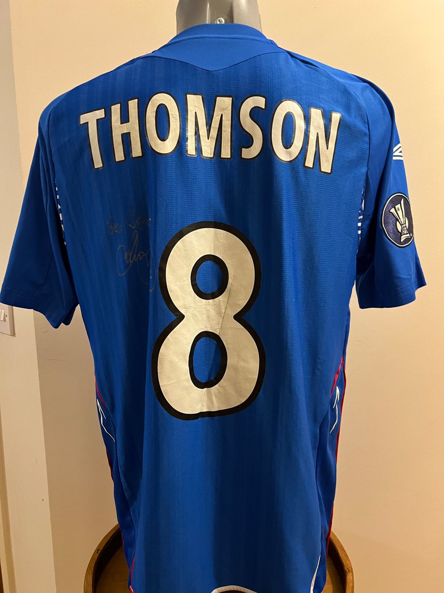 MatchwornStrip's tweet image. How Rangers could do with this man in his pomp in the middle of the park tomorrow. Matchworn @KThomsonAcademy shirt from Rangers superb UEFA cup Quarter Final victory against Sporting Lisbon in 2008