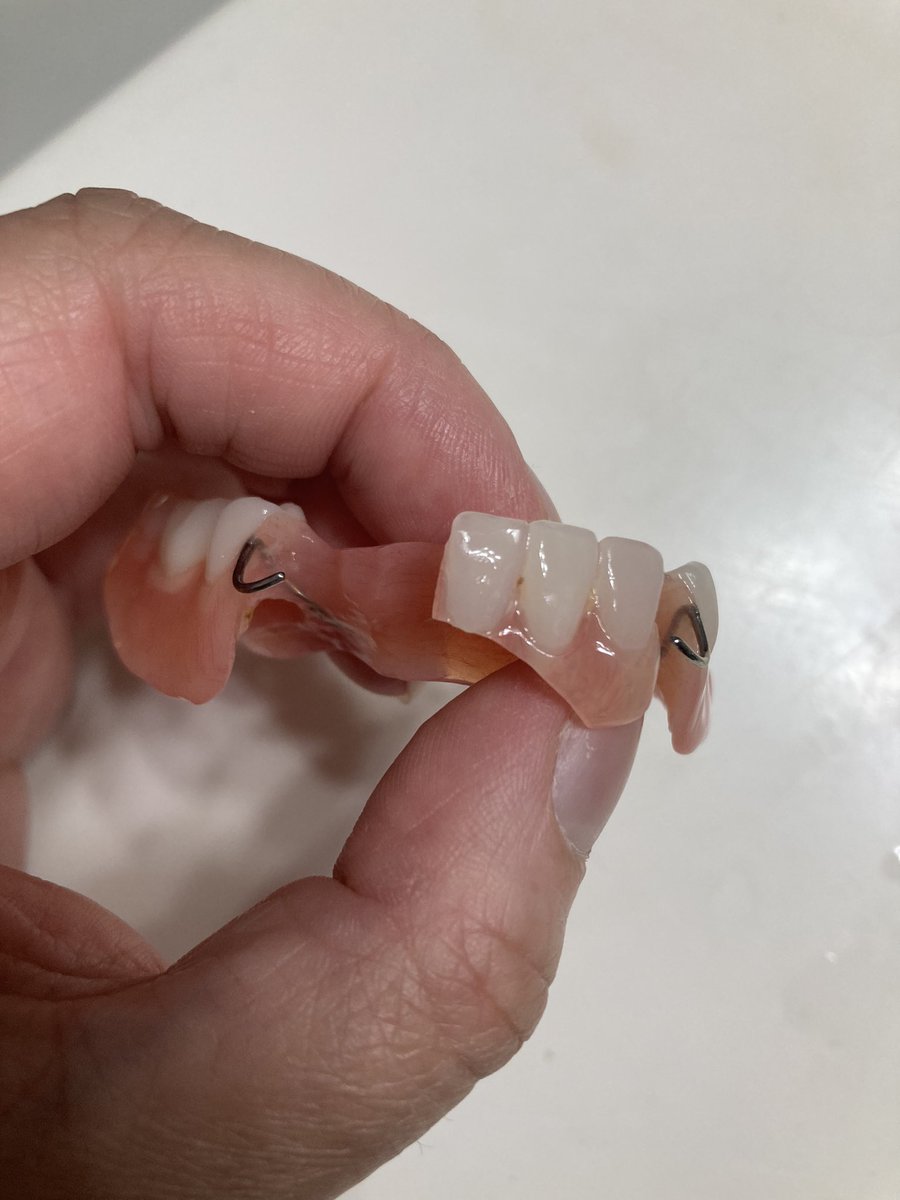 BGrl210's tweet photo. @pulte Anything would help! I need a new bottom denture. $bountygrl https://t.co/RUZo9S6zw3