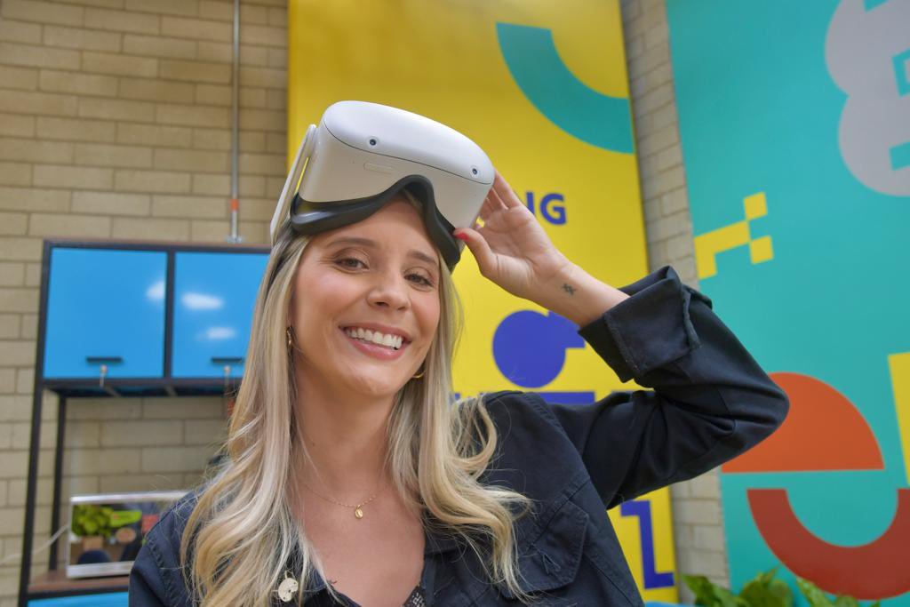 AlcaldiadeMed's tweet image. 🥳🎉 Así cerramos el año:

✅ 100.000 personas cuentan con tres nuevos Centros del #ValleDelSoftware.

👌Entregamos a la comunidad los CVS que estarán al servicio de los emprendedores de Guayabal, Santa Elena y San Sebastián de Palmitas.