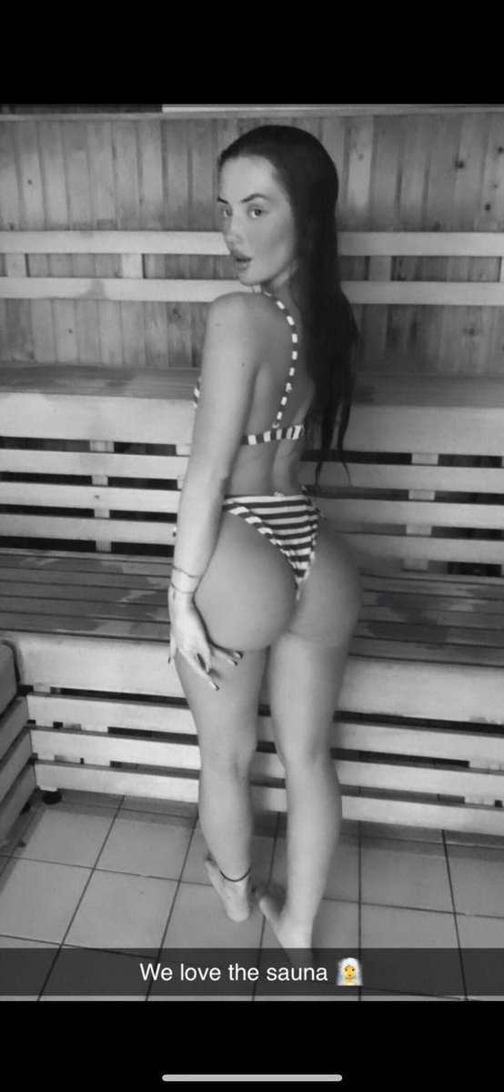 Ukbiggestsluts's tweet photo. 🍑 #horny #sluts #uk #nsfw #nsfwtw #cum #bwc #bbc #bigass #bigtits #ass #tits #chav #cumslut https://t.co/OAZqTfFCju