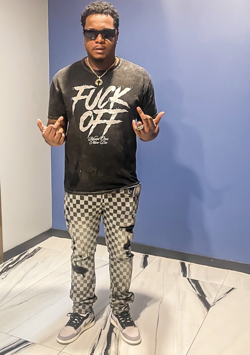 Boneyouafool tweet media