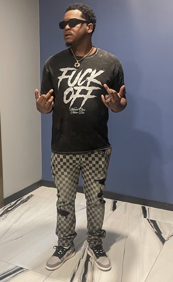 Boneyouafool tweet media