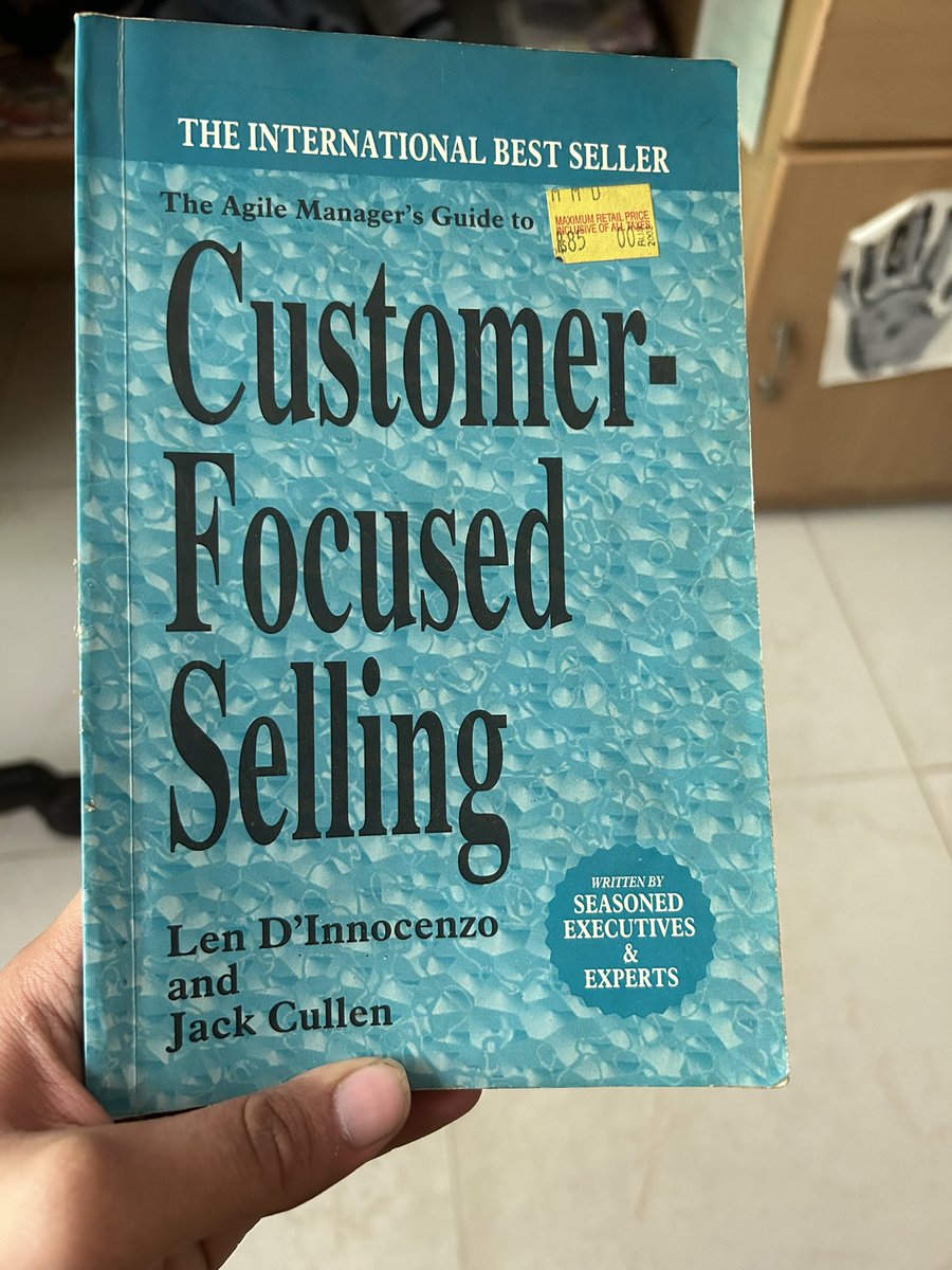 Sidhanth_here's tweet photo. Last #100DaysOfHustle of 2023
Day 98
• Finished the book Customer focused selling (Will read it soon again)
• Solved 2 puzzles on Brainstellar
• Gave a thought on whether I should consider preparation for CAT or not, then ended up solving some Mental Ability questions for fun https://t.co/D7NIIB85VP