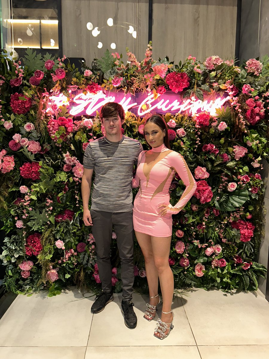 191Connorjones's tweet photo. 3 years with this one ❤️👌🏻 https://t.co/BBejc3YujU