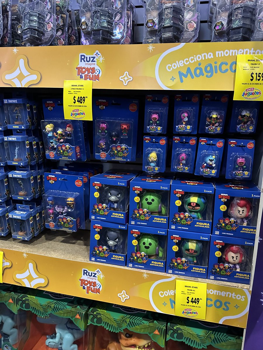 RoYbarra's tweet photo. Buenas noticias fans de @BrawlStars en México ya están las figuras. Las trae Ruz https://t.co/50jagsEfQD