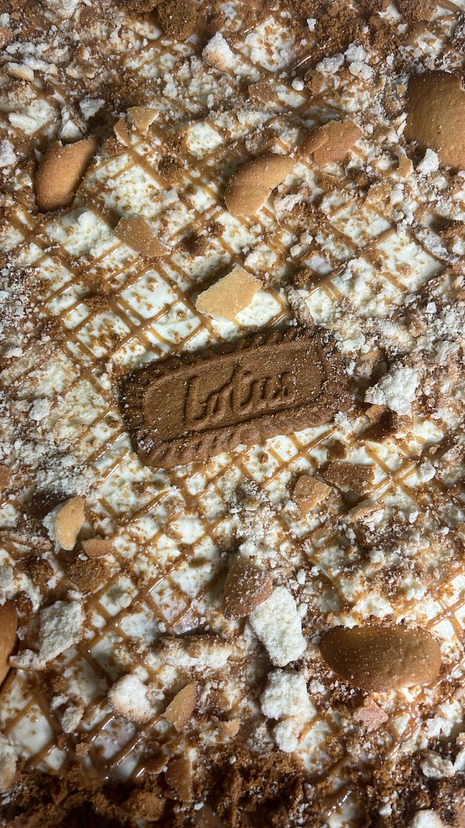 TPuddingFactory's tweet photo. Let’s get into this Banana Pudding 🤎
Check us out! Retweet this to share with friends ‼️#dallas #arlington #dfw #viral #dessert #fyp https://t.co/PVnqNqVZzs
