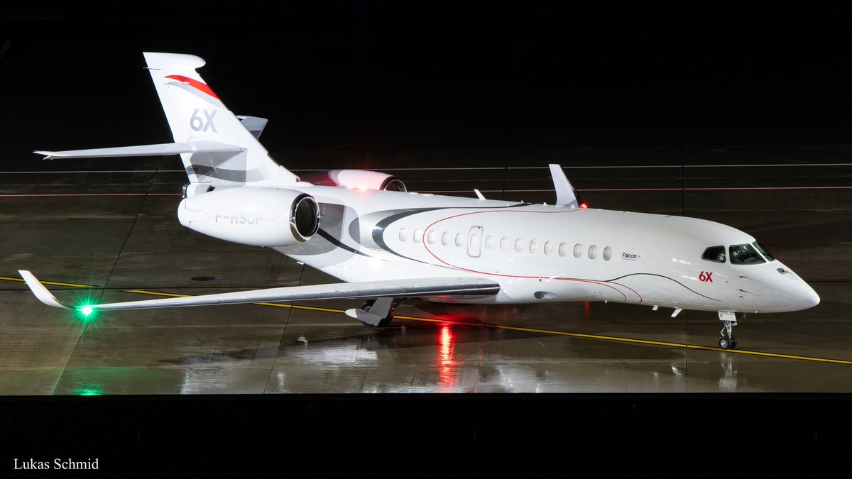 Dassault Aviation / Falcon 6X / F-HSUP / ZRH - 24.12.23

@DassaultFalcon
#AvGeek #planespotting #planes #planespotter #aviation #aviationphotography #spotting #ZRH #ZRHAirport #ZRHmovements #falcon #falcon6x #fhsup