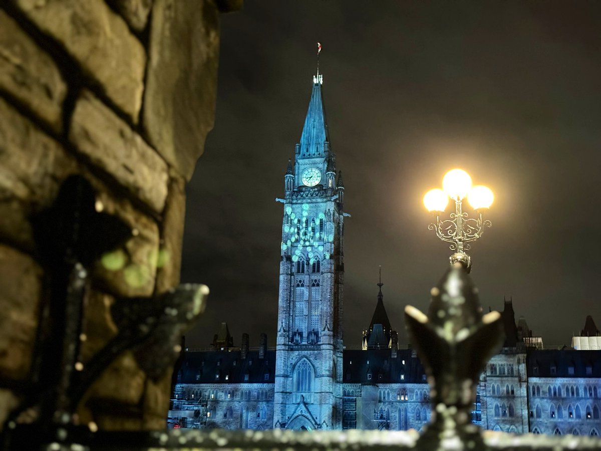 Devin Heroux tweet media