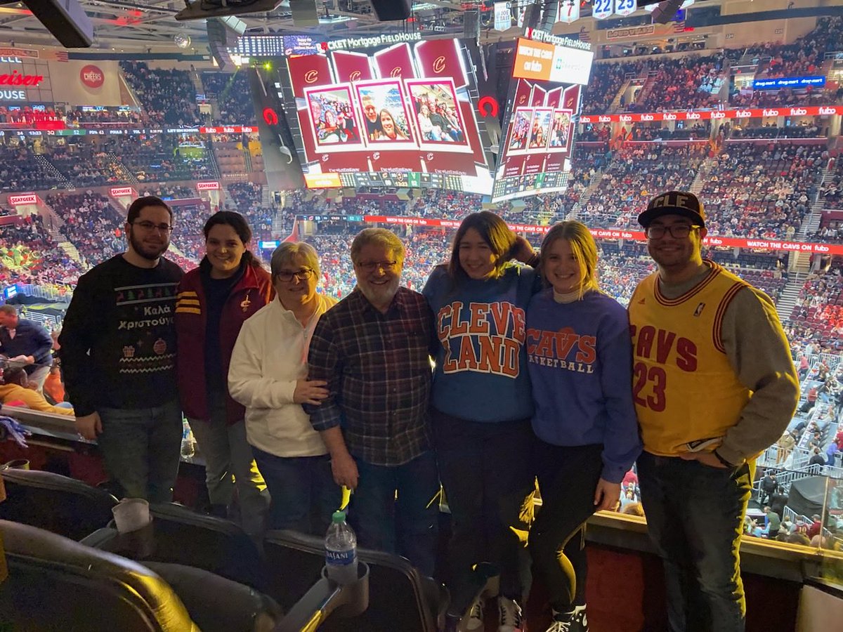 JPChames's tweet photo. The family in a Suite watching this great @Cavs team  #LetemKnow https://t.co/5TOD3Y9MQz