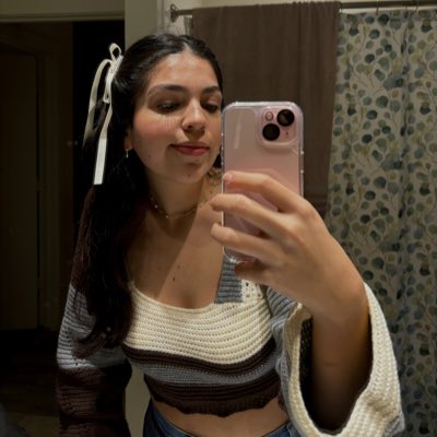 AnnaGonzalez01's tweet photo. #NewProfilePic https://t.co/6wlRJJc6Sp