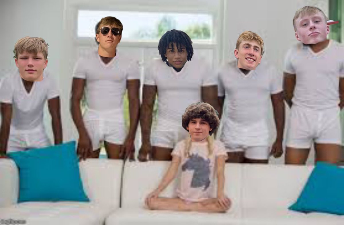 D0ntavious_III's tweet photo. #fuckedskutt @skuttsbarstool / @brock_scholl https://t.co/FEWEQEE3sE