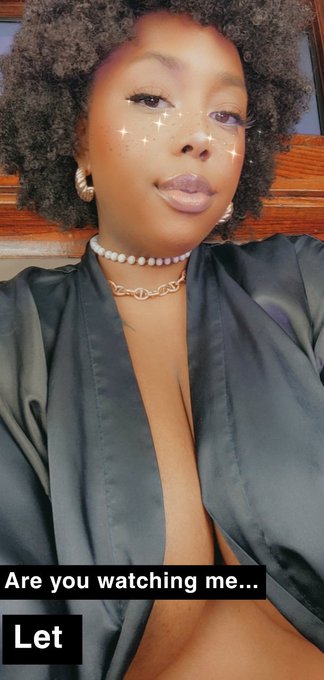 Watch ✨️ Dutch Coco ✨️is Home's leaked NSFW photo on TwXstars