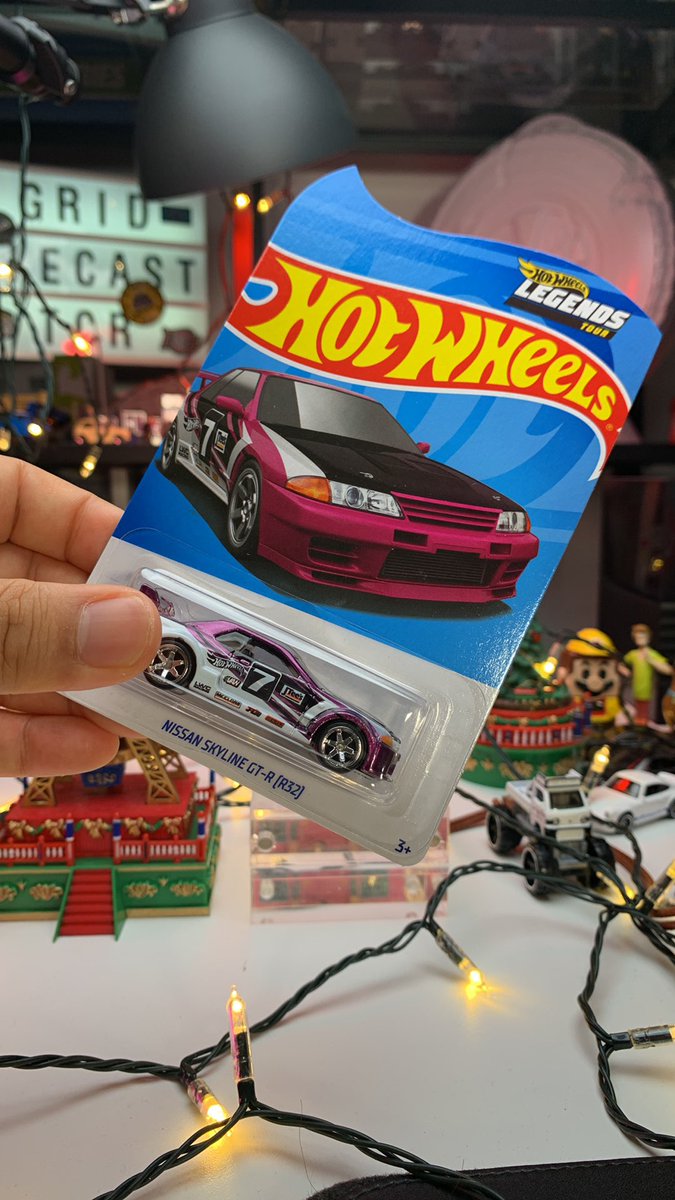 Hot Wheels Legends Tour
Honda S2000 vs Nissan Skyline R32
Which one is better for your collection?

#hotwheels
#legendstour
#honda
#nissan
#s2000
#skyline
 #ホットウィール