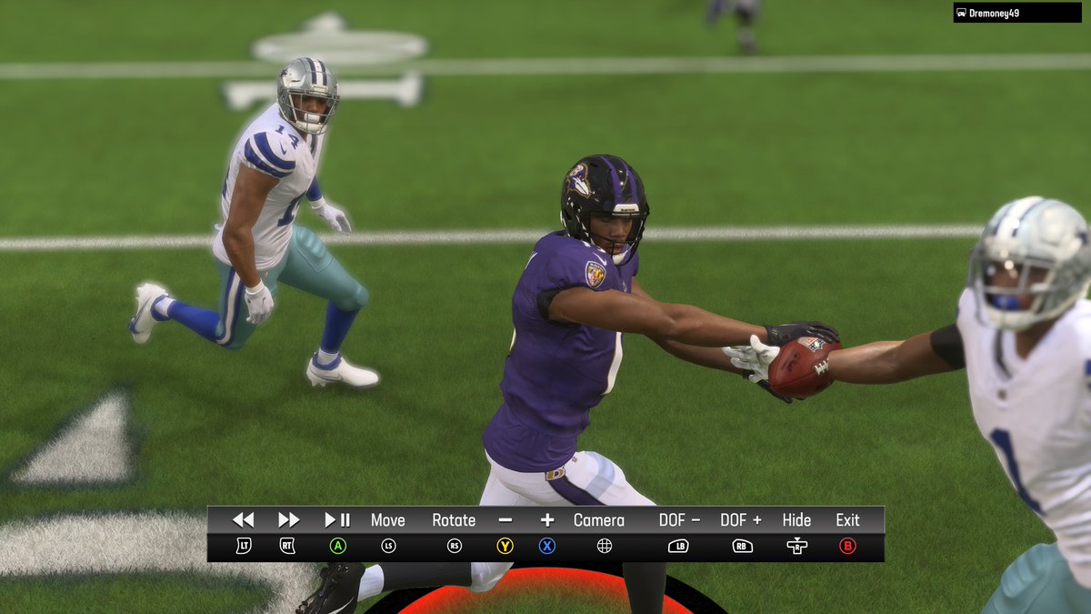EubeO's tweet photo. #XboxShare @ClintOldenburg @EAMaddenNFL @NFL when you literally put your hands through the ball and it's STILL a completion #NFLdropEA https://t.co/2JRa3kW19V