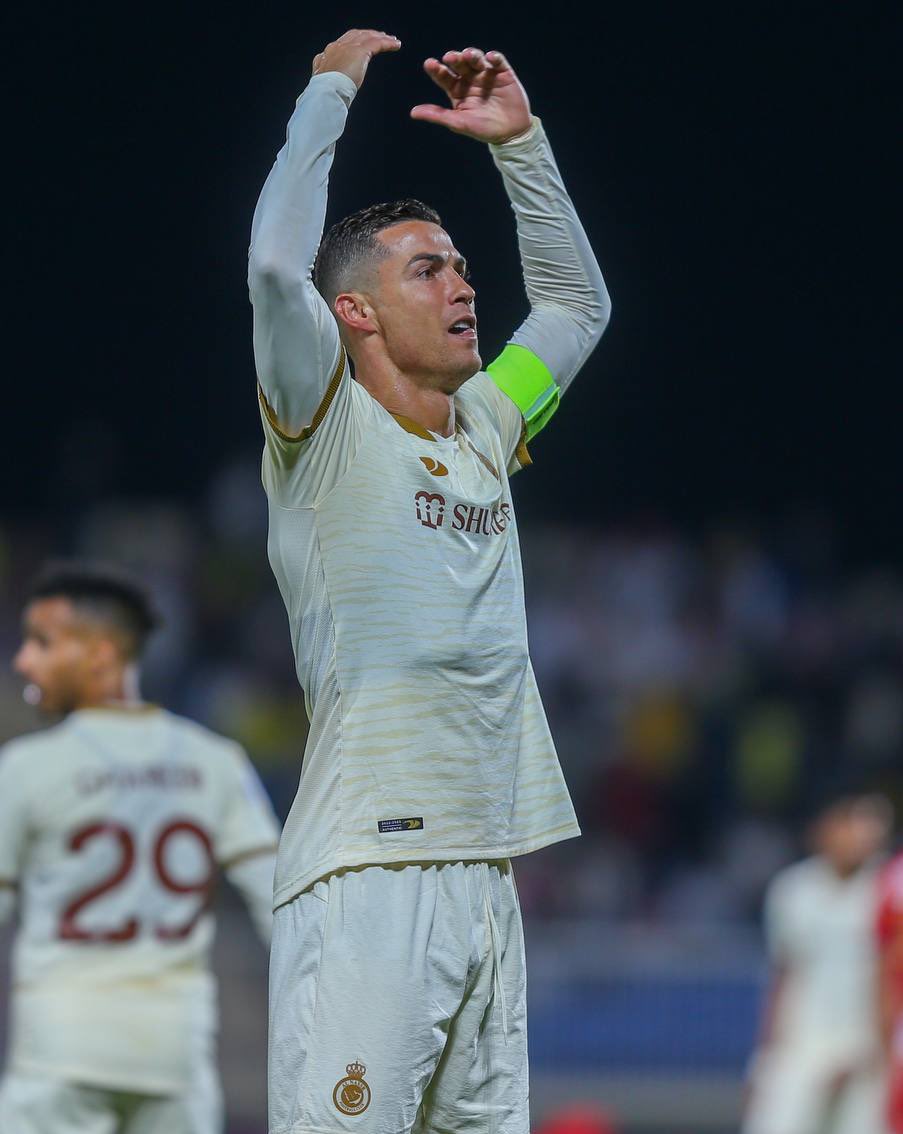 CristianoXtra_'s tweet photo. CRISTIANO RONALDO PLAYS HIS LAST GAME OF THE YEAR TODAY. https://t.co/bCW7xilCPB