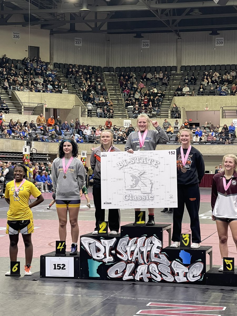 First ever Girls Bi-State Champion at 152
Renezmae Rhoades 🥇
#PiratePride #WrestleLikeAGirl