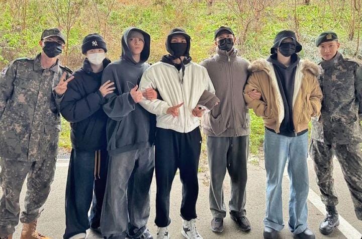 DANIIPALLARESM's tweet photo. #뷔생일ㅊㅋ #뷔 #V #올타임레전드뷔주얼 #딸기왕자의계절 Feliz cumpleaños bonito 💜 que Dios te bendiga y te cuide, Muchas Bendiciones🥰 algún día espero poder verlos a todos ustedes en un concierto🙌🏻 Muchos éxitos 🥳 @bts_bighit @BTS_twt @BIGHIT_MUSIC #VDAY #HappyBirthdayTaehyung https://t.co/by9eT576Nu