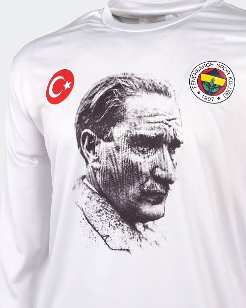“Ne demek Atatürk yok? Atatürk yoksa Türkiye yok, biz de yokuz, maç da yok.” 

Ali Koç 

💛💙🇹🇷