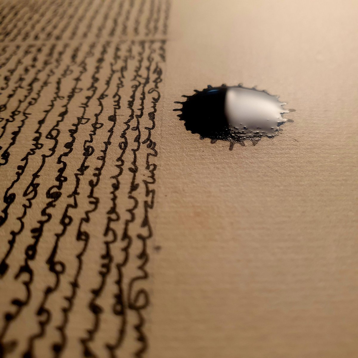 BooksnMagic's tweet photo. The connection between ink and blood has been done to death, but still...

Another page of my Book of Transformations.

Meditation . Hypersigil . Magical operation . Art project . Asemic writing https://t.co/d4Iv1WdYNi