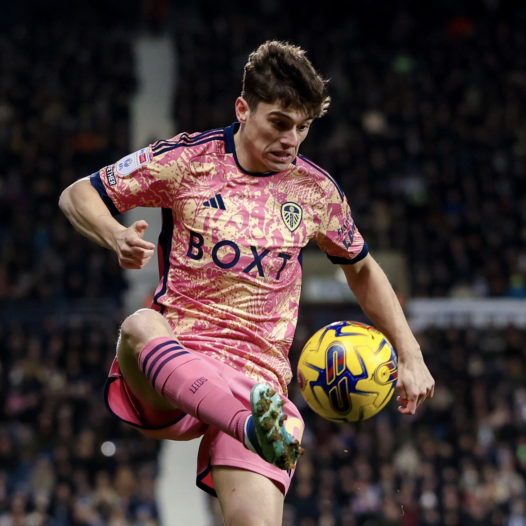 Leeds United on X: 73' James causing trouble down the right wing, he  manages to put a ball into the box, Bamford is just about to get a shot off  before Bartley