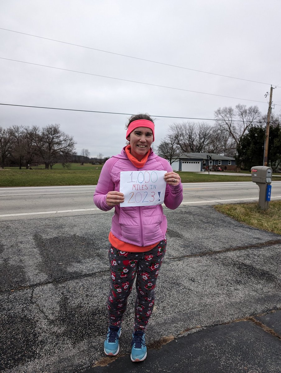 BeastRunningMama tweet media