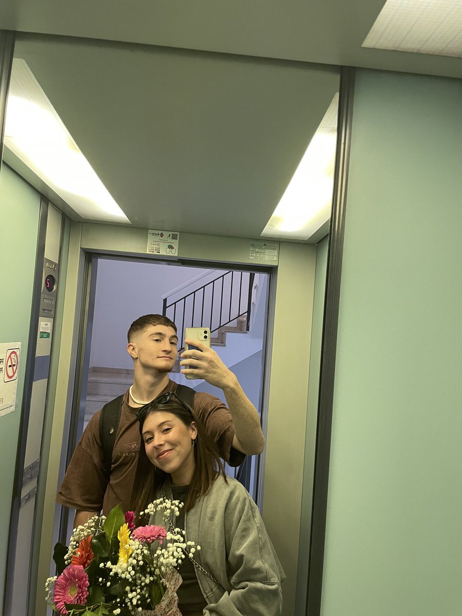 sergiohinoojosa's tweet photo. 💐🤍 https://t.co/IZ6rBXWIkb