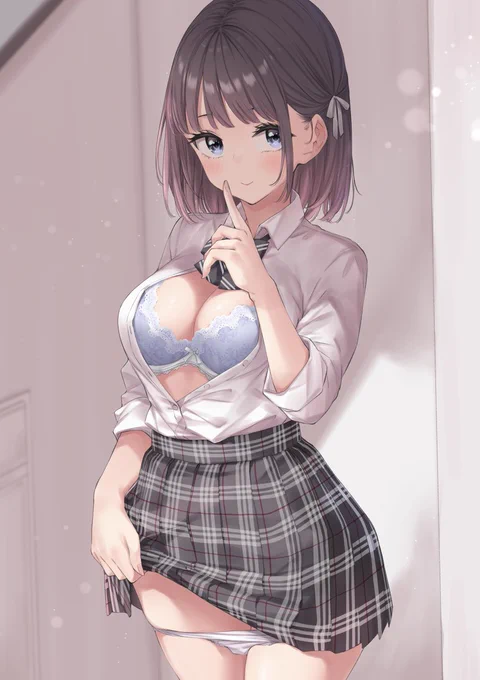 「......みんなには内緒ですよ?」 