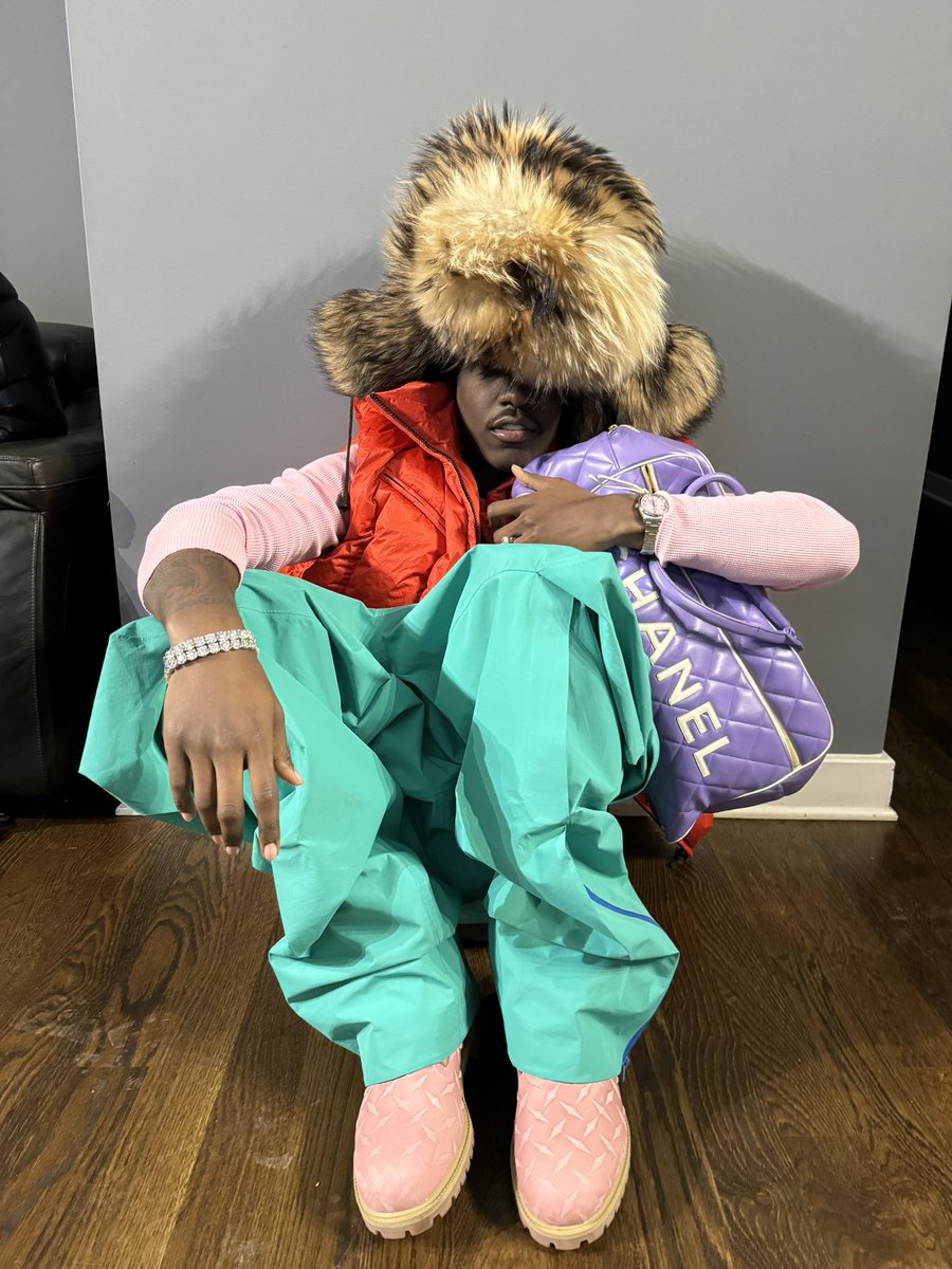 lilyachty's tweet photo. https://t.co/w6X4lLhw8H