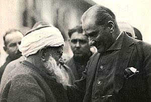 Vforrkripto's tweet photo. Türkiye'nin tek ve gerçek birleştirici gücü 
#Ataturk https://t.co/AEqsZq79ka