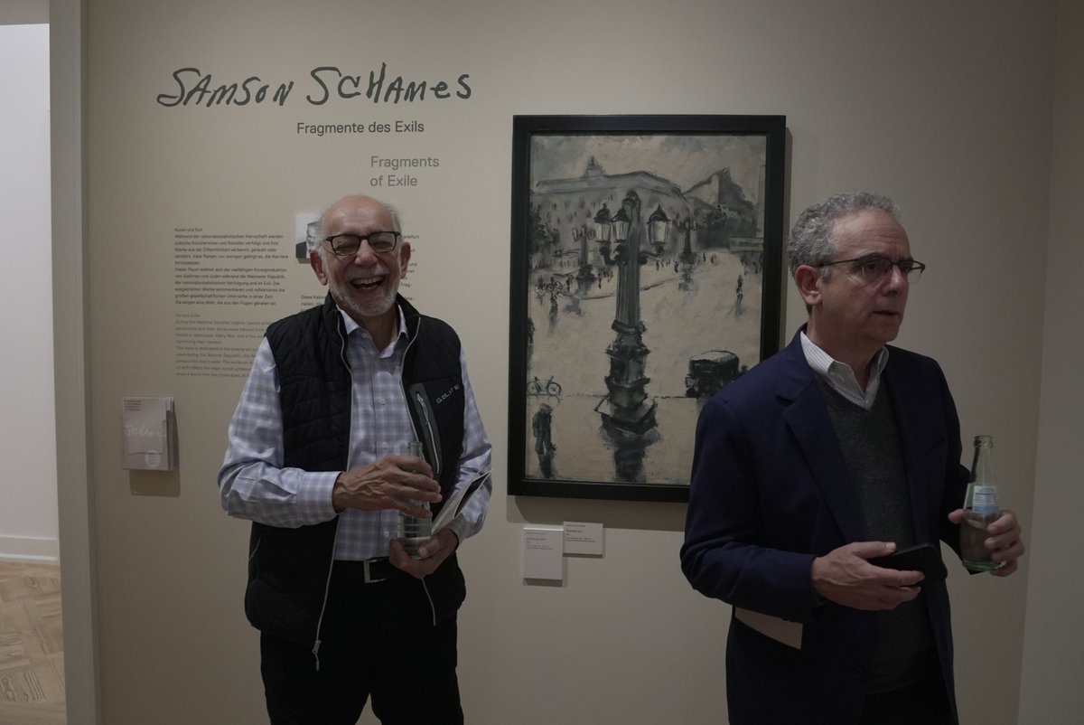 CharlieScheidt's tweet photo. I was delighted to visit the #SamsonSchames exhibit Fragments of #Exile @jmfrankfurt with @BillyWeitzer, my grandson Josh, and curator Annika Friedman. Schames was a #GermanJewish artist &amp; a dear family friend. #RefugeeStories #JewishHistory #Art @MirjamWenzel https://t.co/6bGvAlYMsD