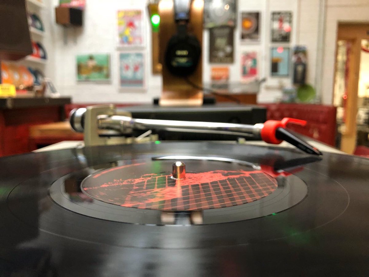 smashedplastic's tweet image. Friday afternoon vibes at the plant, listening to @wearefacs + Dianogah. Getting even more psyched for our 5th Anniversary Party on 2/3!! Ticket link: t.ly/kHk4M - score yours today.

#DIANOGAH #FACS #BLOODHYPE #smashedplastic #chicagopressingplant #diyvinyl