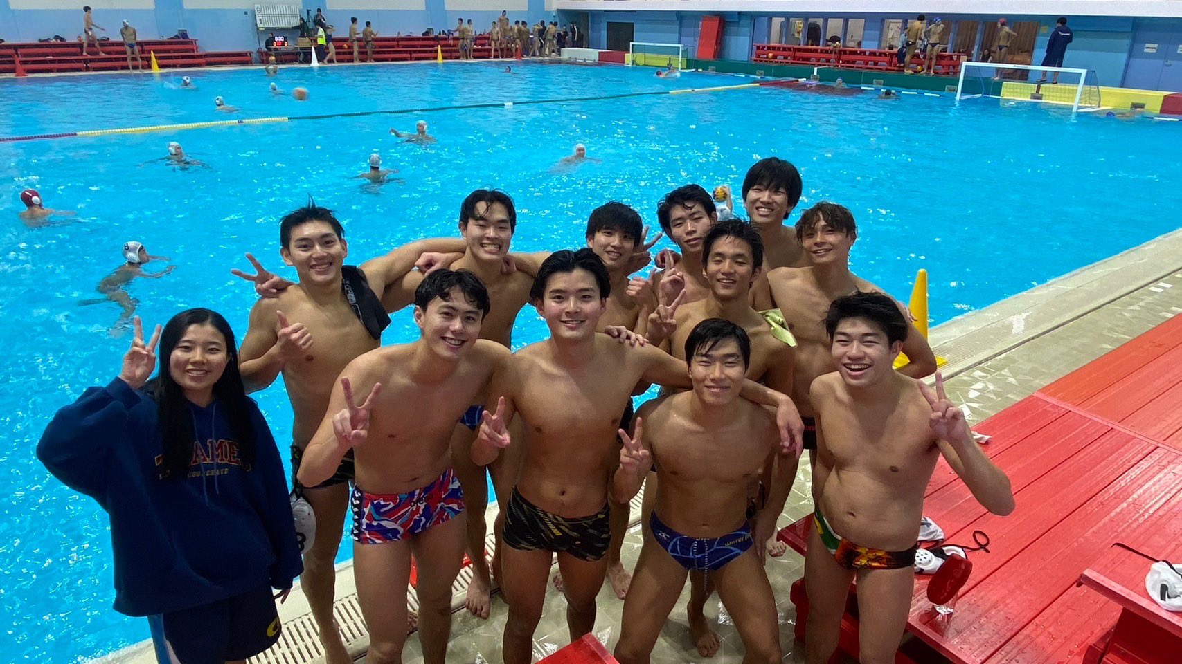 水球　大学　水球部チーム水着 水球 大学 水球部チーム水着 - メルカリ