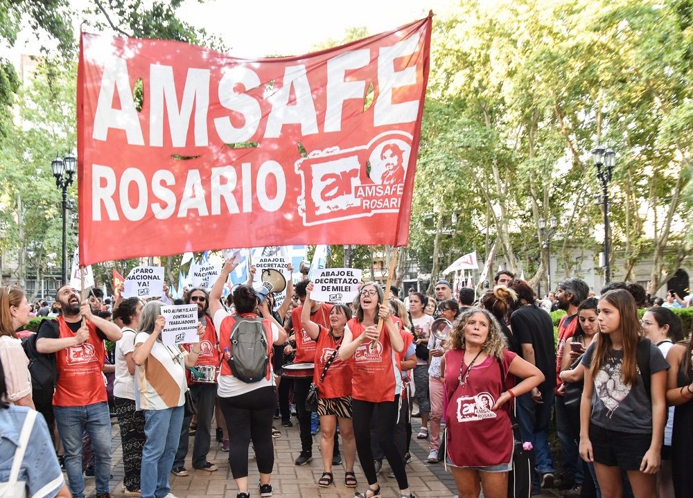 politicastafe's tweet image. 📲 Programan la fecha de la primera #ParitariaDocente de 2024 y #Amsafe va con dos planteos

➡️ politicadesantafe.com/?p=55541