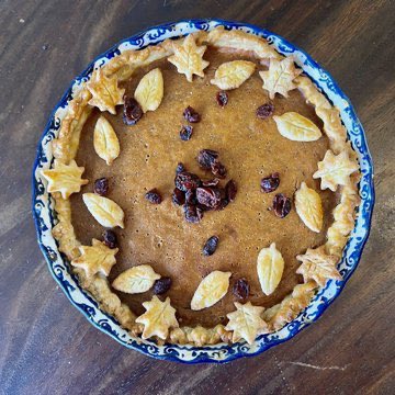 Currently dreaming about that pumpkin pie I made for Thanksgiving 💭🍁 💗