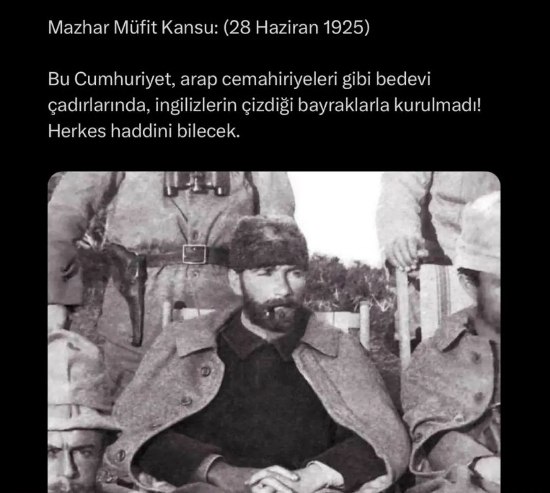 fsunn's tweet photo. #Ataturk
Dalgalan sen de şafaklar gibi ey şanlı hilal!
Olsun artık dökülen kanlarımın hepsi helal.
Ebediyen sana yok, ırkıma yok izmihlal:
Hakkıdır, hür yaşamış, bayrağımın hürriyet;
Hakkıdır, hakk'a tapan, milletimin istiklal! https://t.co/cgDmwrlBf1