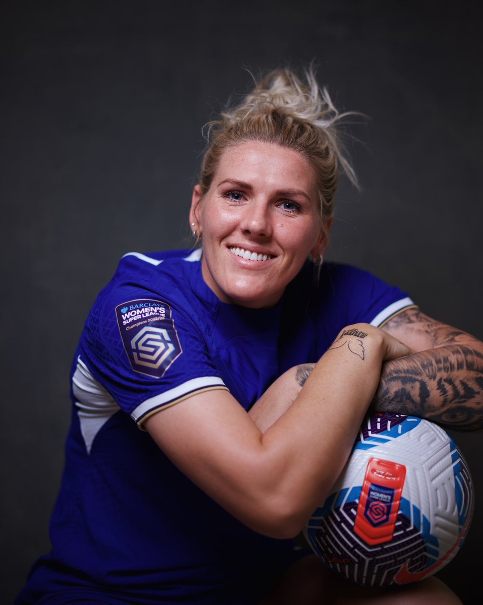 ChelseaFCW's tweet photo. Millie Bright has been awarded an OBE in the King’s New Year’s Honours! 🏅

We are so incredibly proud of you, captain. 💙 https://t.co/M89BYZEpaZ