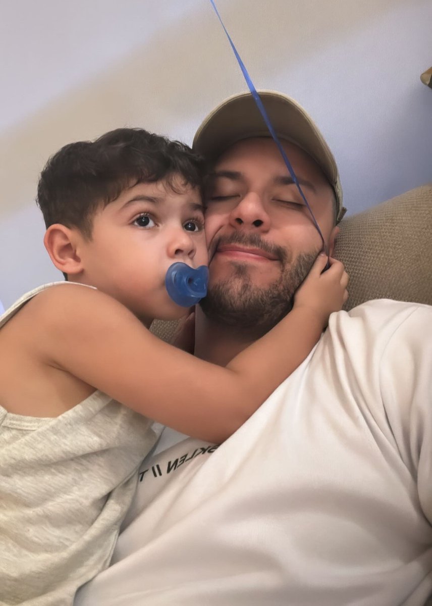 Eles juntinhos 🥹🤏🏻❤️❤️