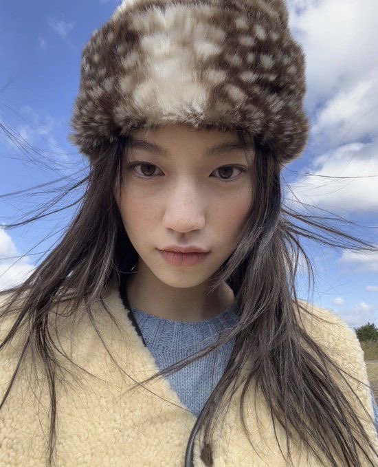 tiffanykdela's tweet photo. kim doyeon (ioi/wekimeki)
ela tá na minha cabeça desde q eu tinha 9 anos como PODE https://t.co/Xk9IgI2LQC