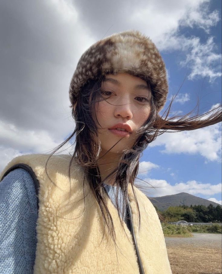 tiffanykdela's tweet photo. kim doyeon (ioi/wekimeki)
ela tá na minha cabeça desde q eu tinha 9 anos como PODE https://t.co/Xk9IgI2LQC
