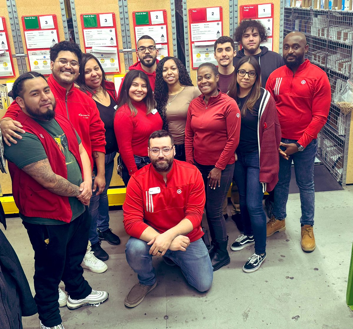 Paul De Leon tweet media