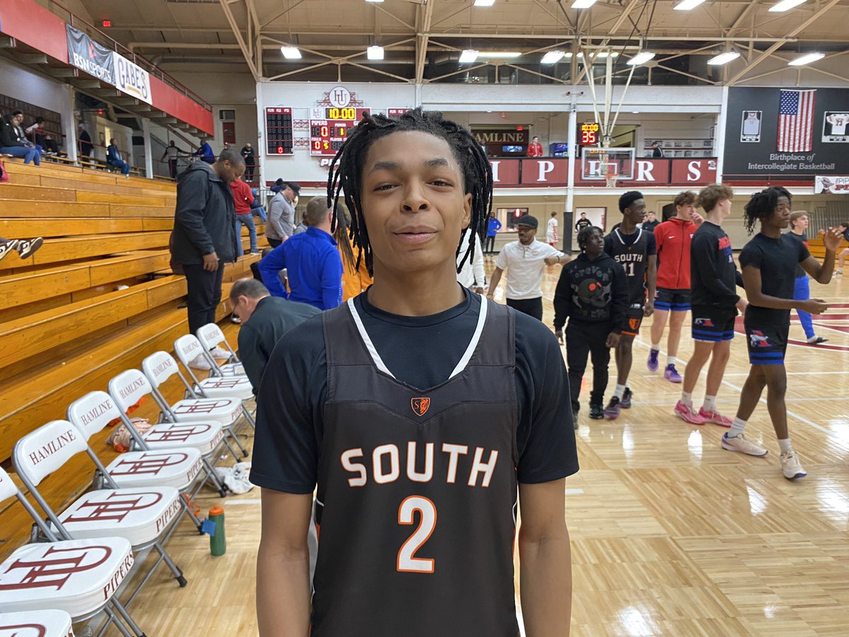 RyanJamesMN's tweet photo. Minneapolis South 57 Austin 47

MS: Poet Davis 13pts/6rb/5ast (4-9fg, 3-4ft), James Underwood 17pts (5-10fg, 4 3s), Jumarion Weh 10pts/8rb/5ast (4-8fg). Romero Walker 8pts/5rb

A: Cole Hebrink 17pts (6-10fg, 4 3s), Peyton Ransom 12pts/7rbs/4ast (5-14fg), Isaac Osgood 10pts/9rb https://t.co/OAw4VeM3kh