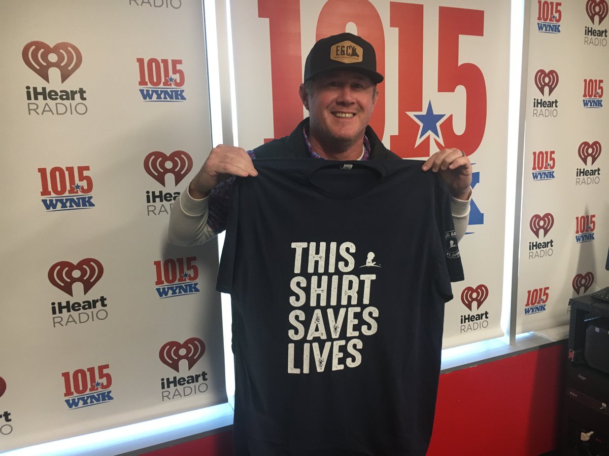 austinjamesfm's tweet photo. Derek Shipley, the lead singer for @PCL_band , will be WYNK’s “Guest DJ” today from 5-7pm! He’ll talk about their show at @TheTexasClub tomorrow night and the band’s lineup changes and new music!!! #ParishCountyLine LISTEN: https://t.co/NAiYpsh5xB... https://t.co/3oJOWs0s5a