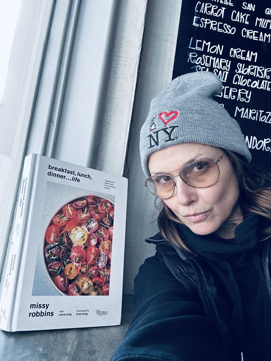 Bridget Moynahan tweet media